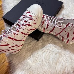 Valentino Garavani high top sneaker